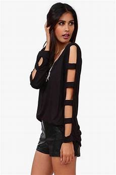 Long-Sleeved Shirts
